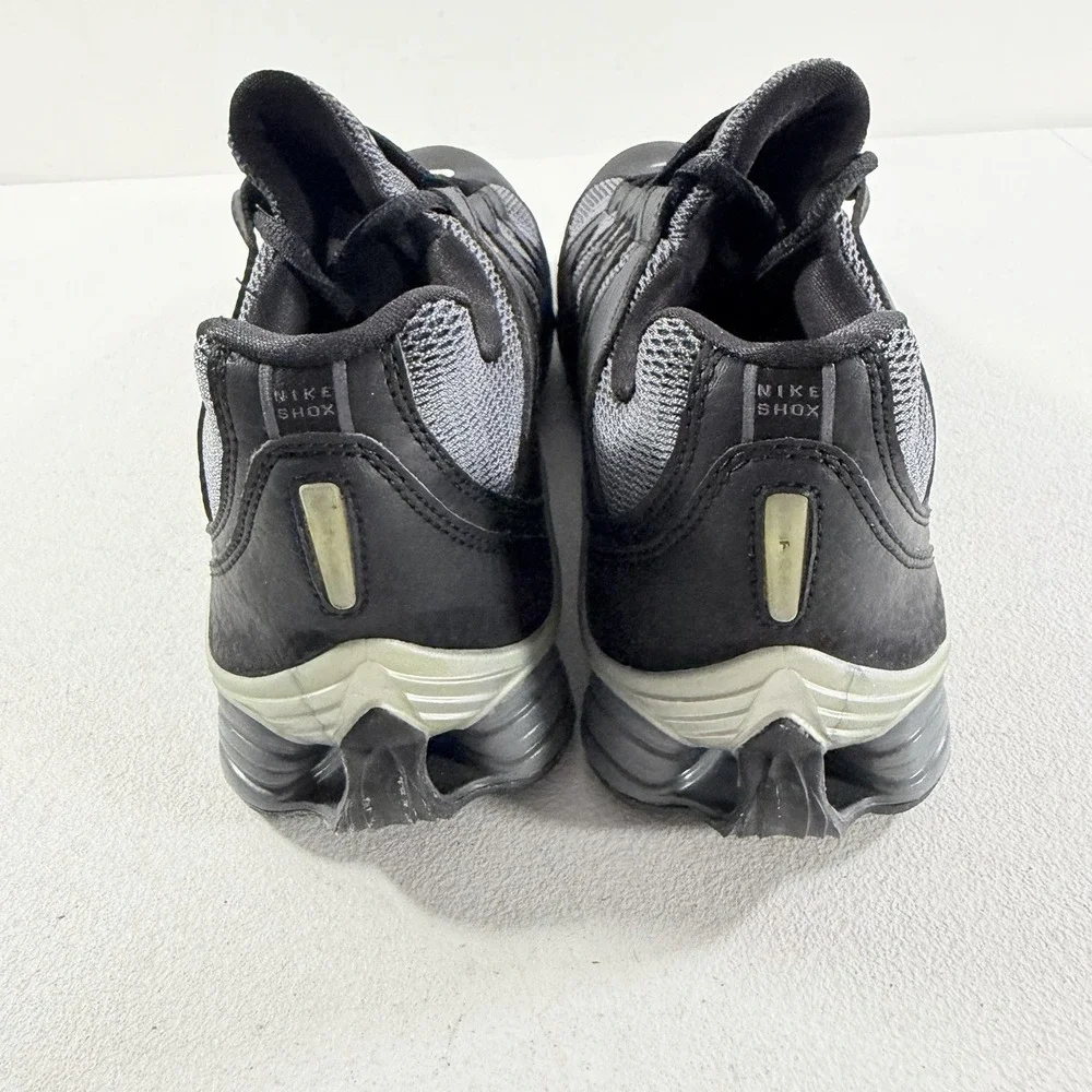NEW Nike SHOX‎ Warrior Black Gray 2005 Size 9 Men's Shoes 311978-003